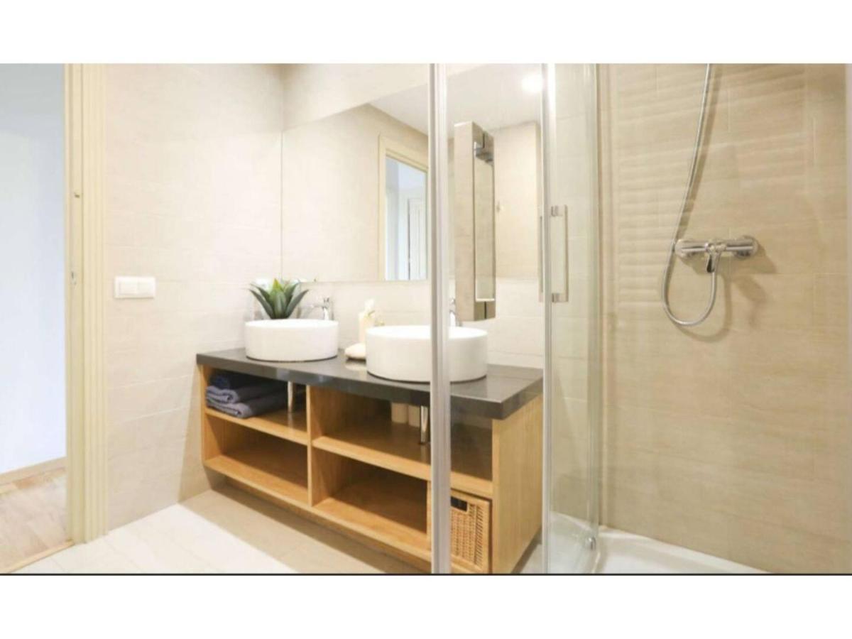 Madrid Views Apartment Bagian luar foto